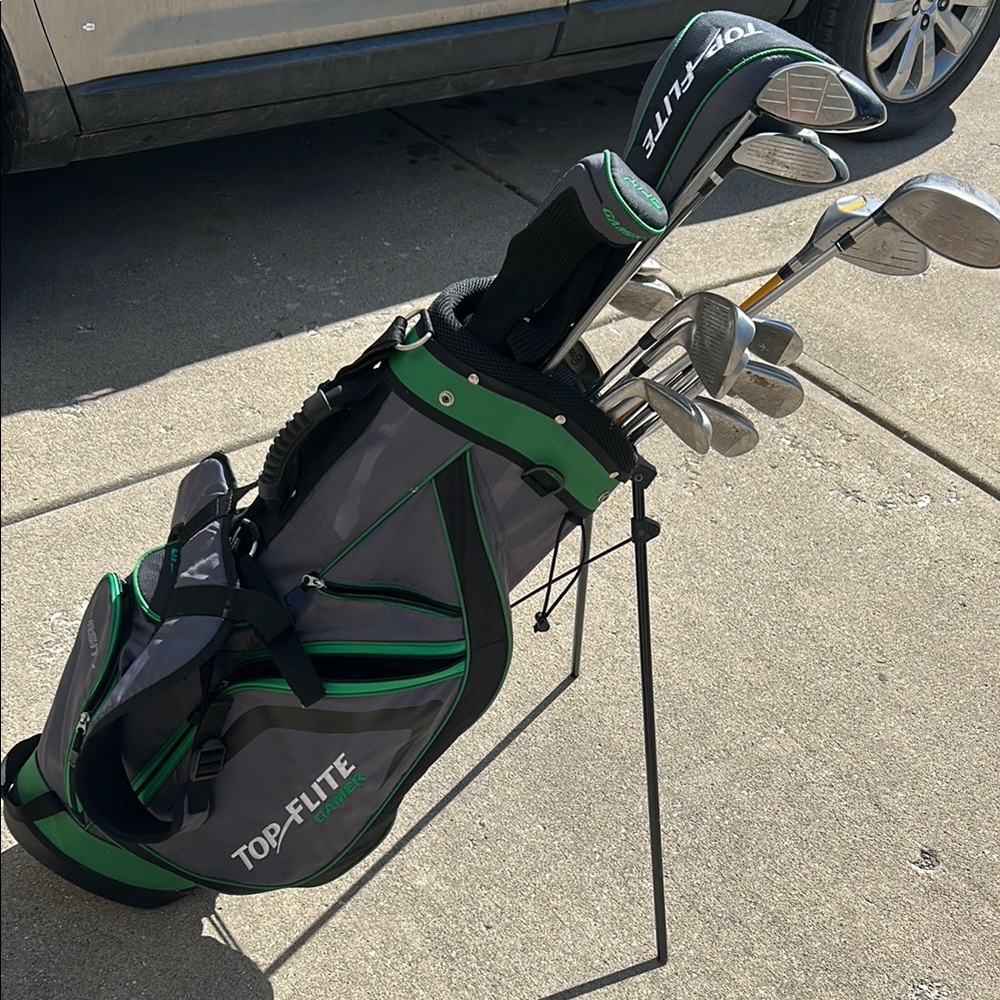 Gray and Green Golf Bag